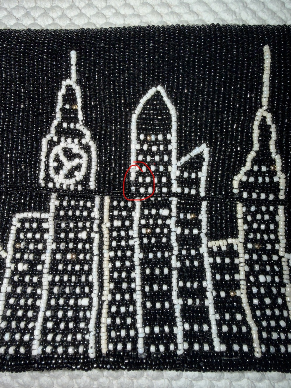 New York City Beaded Bag - Picture 2 of 10